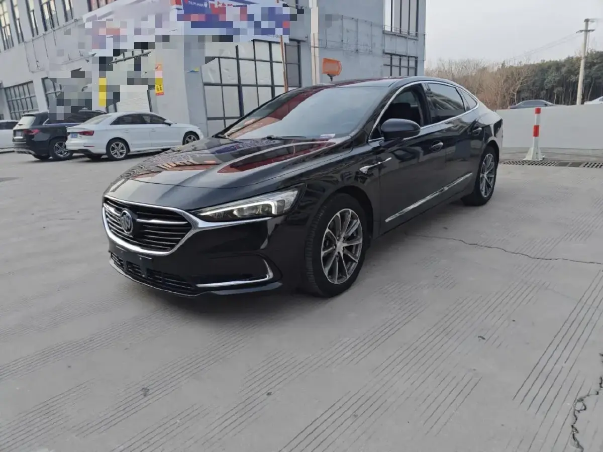 2020 Buick Larcosse 2.0T 237HP L4 9AT