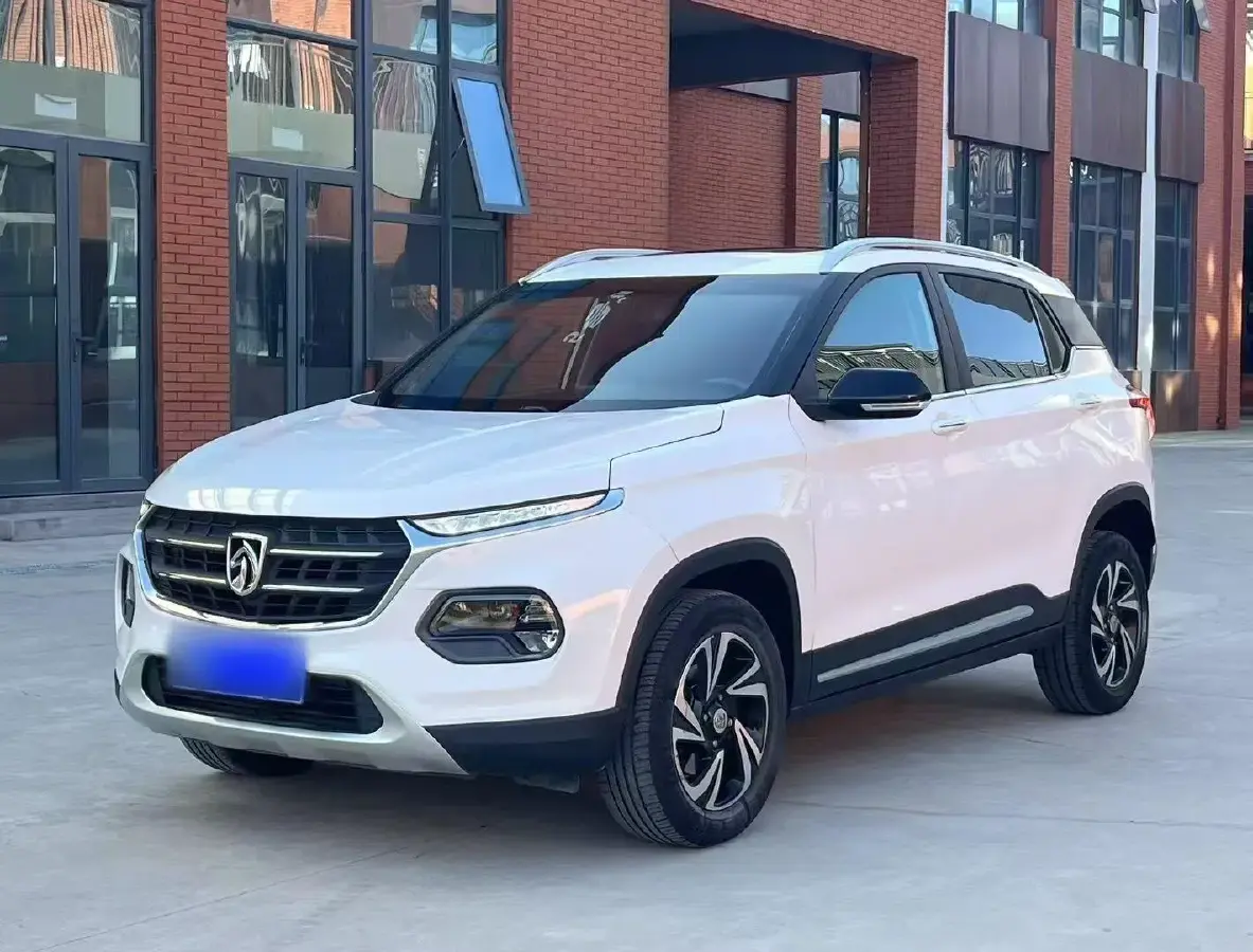 2017 BaoJun 510 1.5L 112HP L4 6MT
