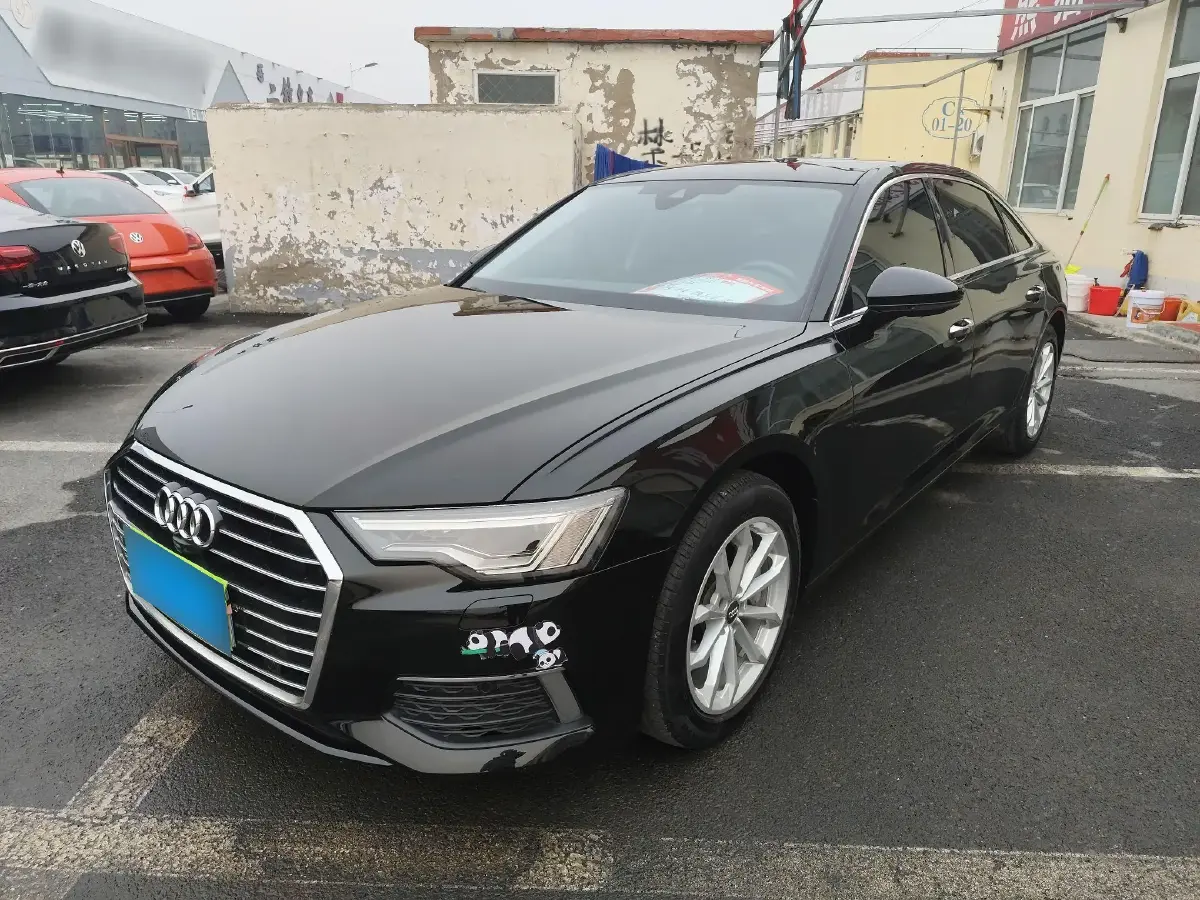 2021 Audi A6L 2.0T 190HP L4 7DCT