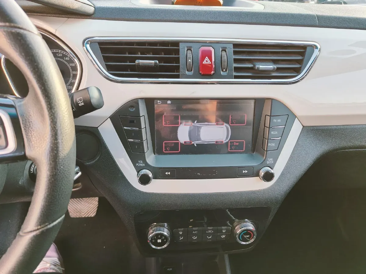 2015 JAC Refine S2 1.5L 113HP L4 CVT,autocango,china used car exporter,china ev exporter,chinese used car exporter,chinese used ev exporter