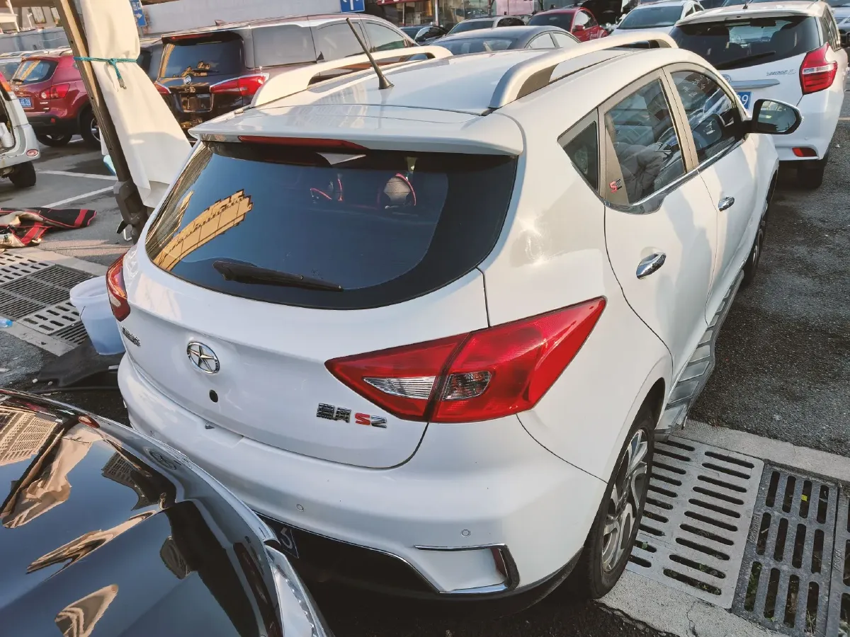 2015 JAC Refine S2 1.5L 113HP L4 CVT,autocango,china used car exporter,china ev exporter,chinese used car exporter,chinese used ev exporter