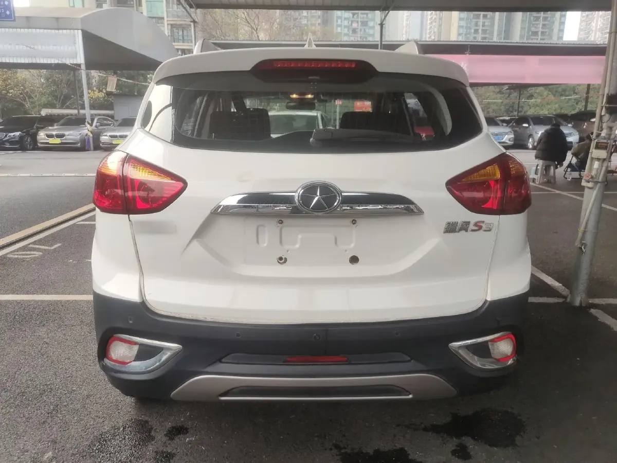 2014 JAC Refine S3 1.5L 113HP L4 6MT,autocango,china used car exporter,china ev exporter,chinese used car exporter,chinese used ev exporter