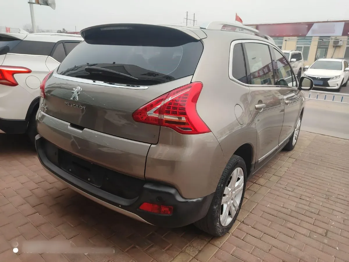 2015 Peugeot 3008 1.6T 167HP L4 6AT,autocango,china used car exporter,china ev exporter,chinese used car exporter,chinese used ev exporter