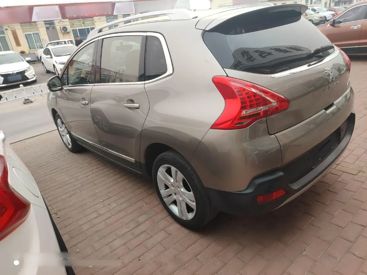 2015 Peugeot 3008 1.6T 167HP L4 6AT,autocango,china used car exporter,china ev exporter,chinese used car exporter,chinese used ev exporter