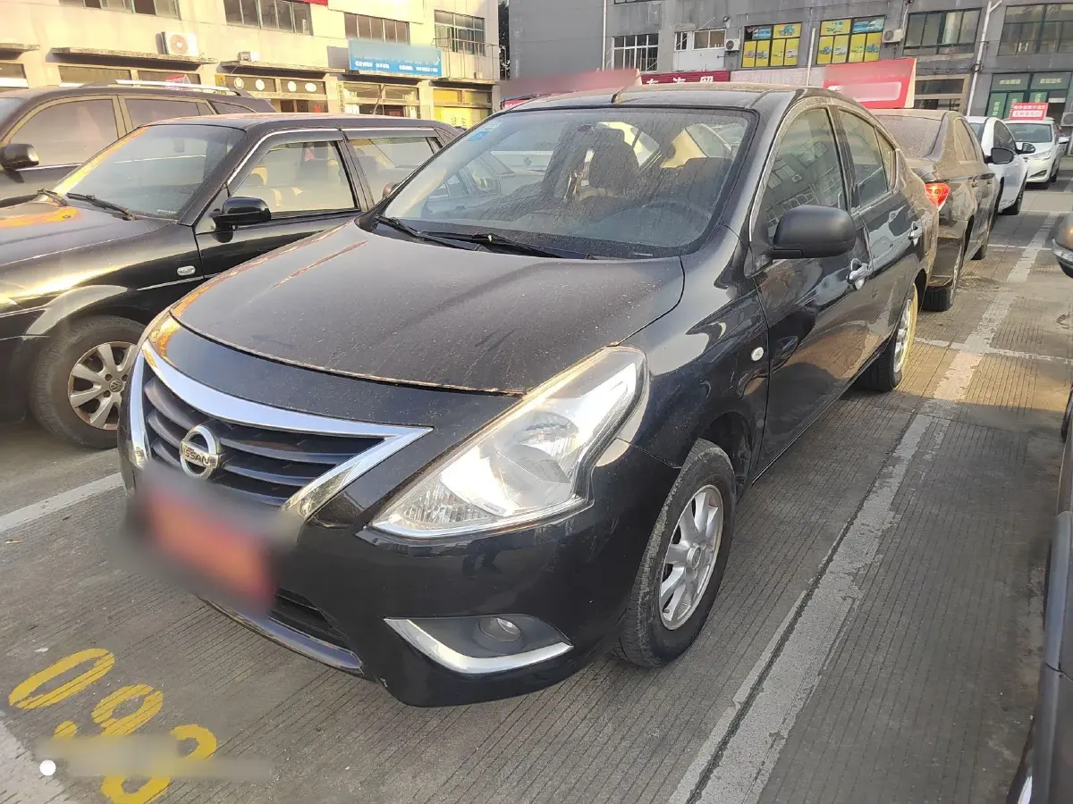 2014 Nissan Sunny 1.5L 112HP L4 CVT