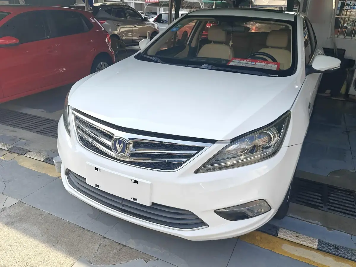 2016 ChangAn Eado 1.6L 125HP L4 4AT