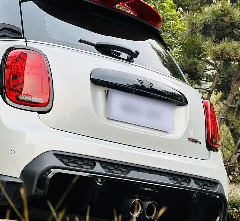 2022 MINI JCW 2.0T 231HP L4 8AT,autocango,china used car exporter,china ev exporter,chinese used car exporter,chinese used ev exporter
