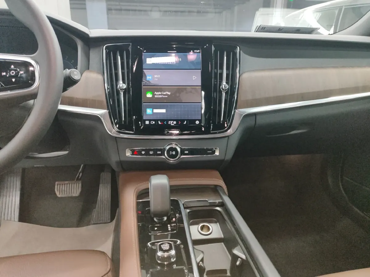 2024 Volvo V90 2.0T 250HP L4 8AT,autocango,china used car exporter,china ev exporter,chinese used car exporter,chinese used ev exporter