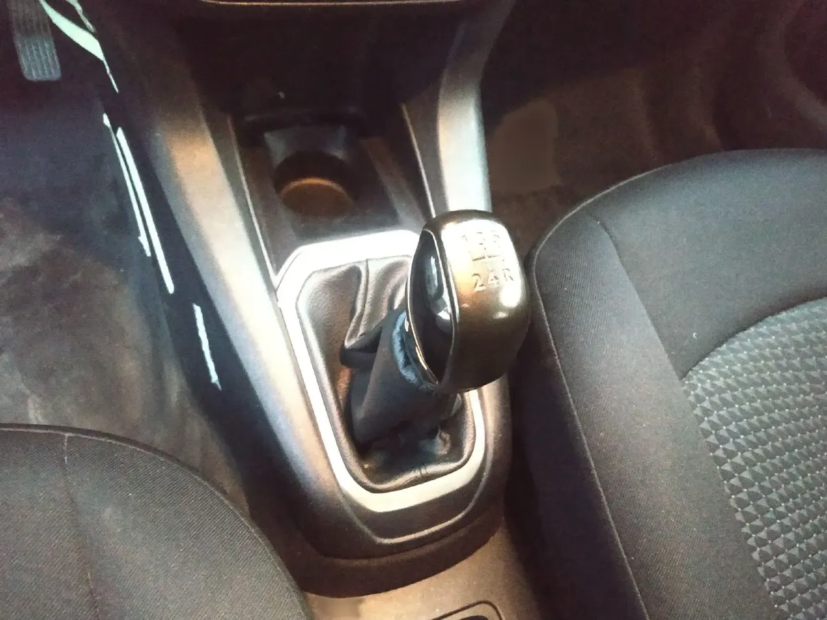 2014 Peugeot 301 1.6L 117HP L4 5MT,autocango,china used car exporter,china ev exporter,chinese used car exporter,chinese used ev exporter