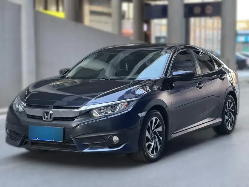 2016 Honda Civic 1.5T 177HP L4 CVT