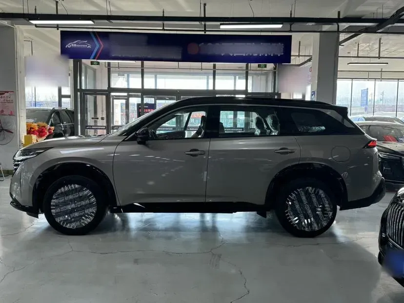 2024 Nissan Pathfinder 2.0T 252HP L4 9AT,autocango,china used car exporter,china ev exporter,chinese used car exporter,chinese used ev exporter