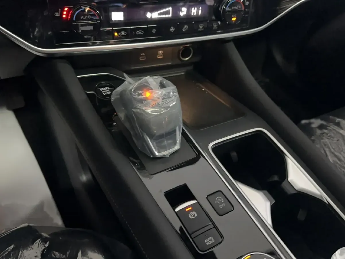 2024 Nissan Pathfinder 2.0T 252HP L4 9AT,autocango,china used car exporter,china ev exporter,chinese used car exporter,chinese used ev exporter