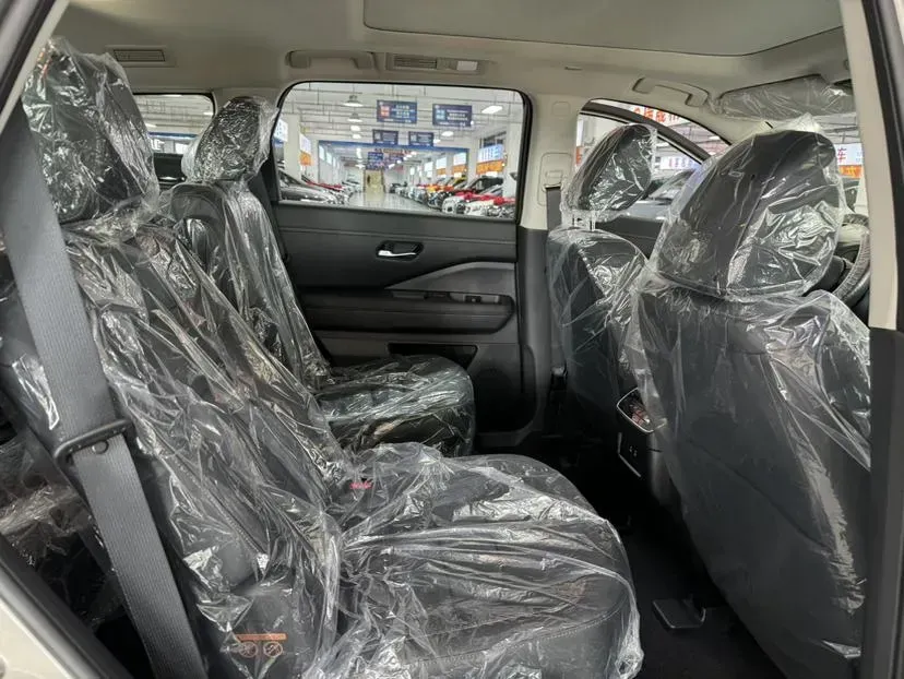 2024 Nissan Pathfinder 2.0T 252HP L4 9AT,autocango,china used car exporter,china ev exporter,chinese used car exporter,chinese used ev exporter