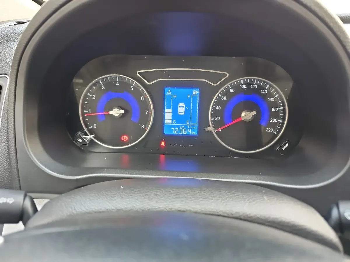 2016 DongFeng Forthing S500 1.5L 120HP L4 5MT,autocango,china used car exporter,china ev exporter,chinese used car exporter,chinese used ev exporter