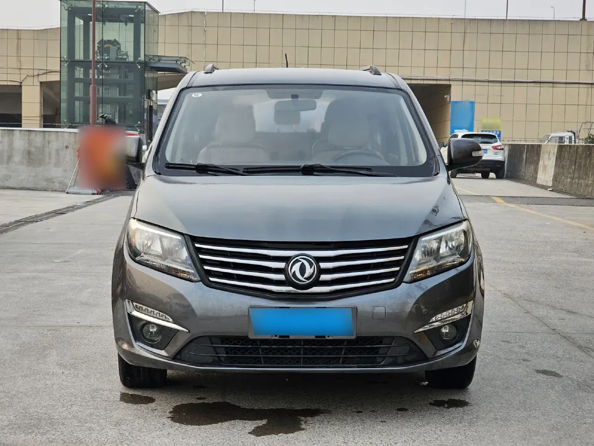 2016 DongFeng Forthing S500 1.5L 120HP L4 5MT,autocango,china used car exporter,china ev exporter,chinese used car exporter,chinese used ev exporter