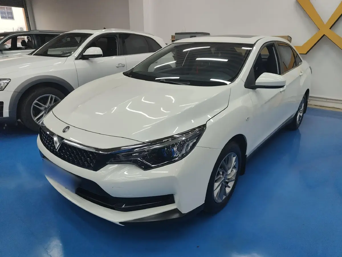 2021 Venucia D60 1.6L 122HP L4 CVT