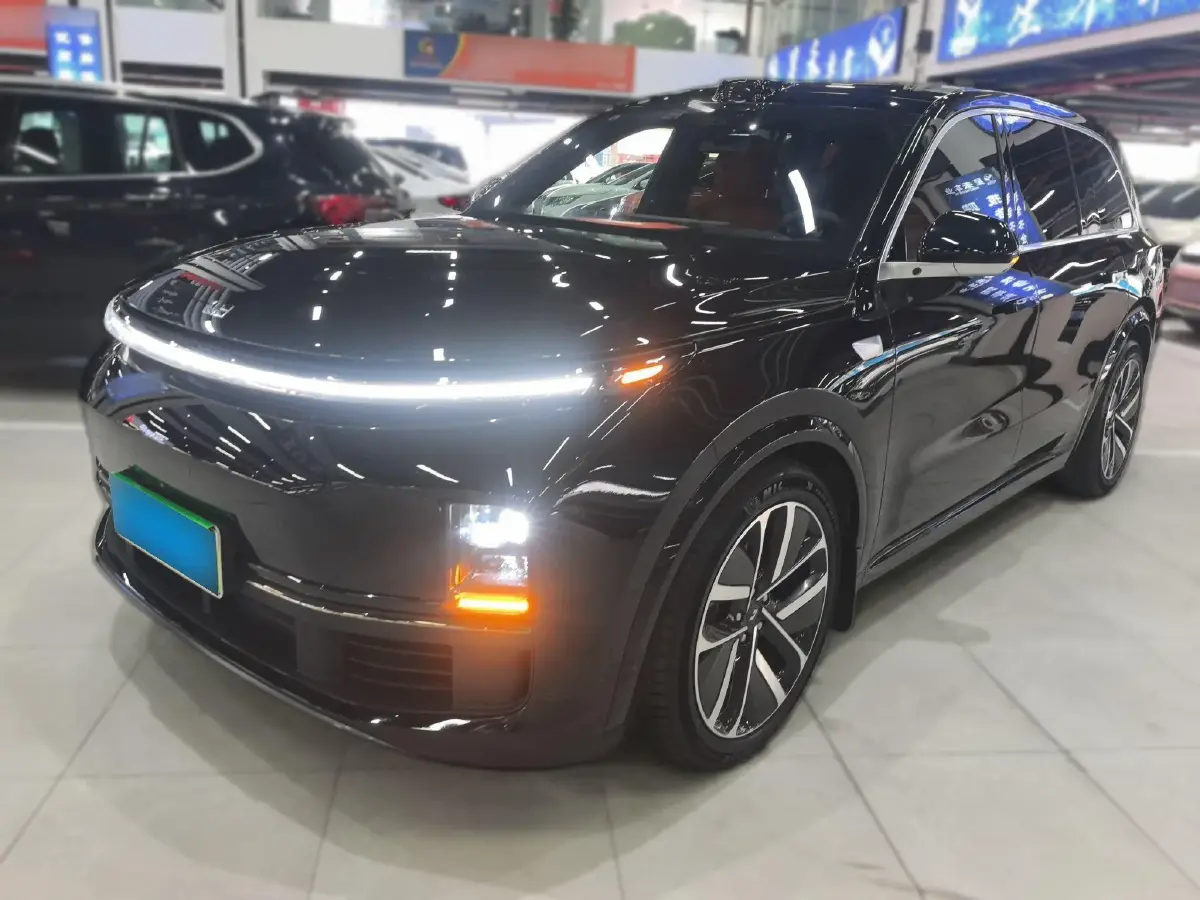 2022 Li L9 Range Extended 154HP REEV 42.6KWH