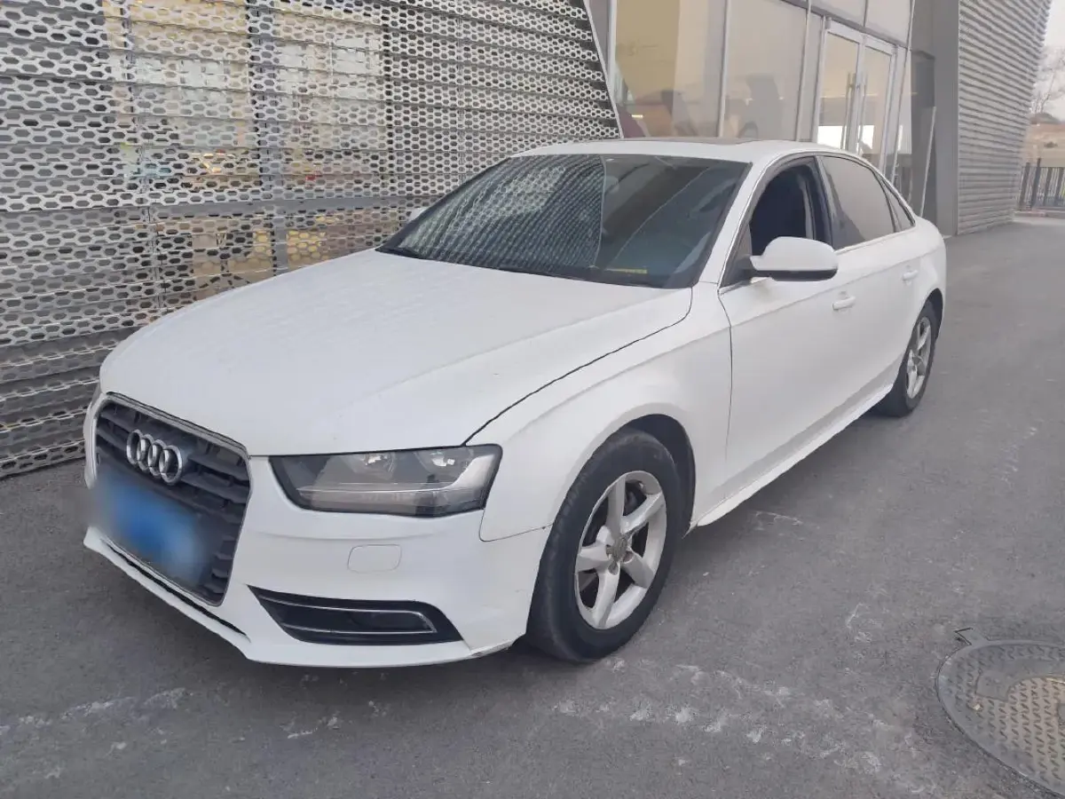 2013 Audi A4L 1.8T 160HP L4 CVT