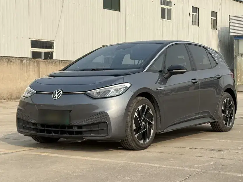 2023 Volkswagen ID.3 BEV 52.8KWH