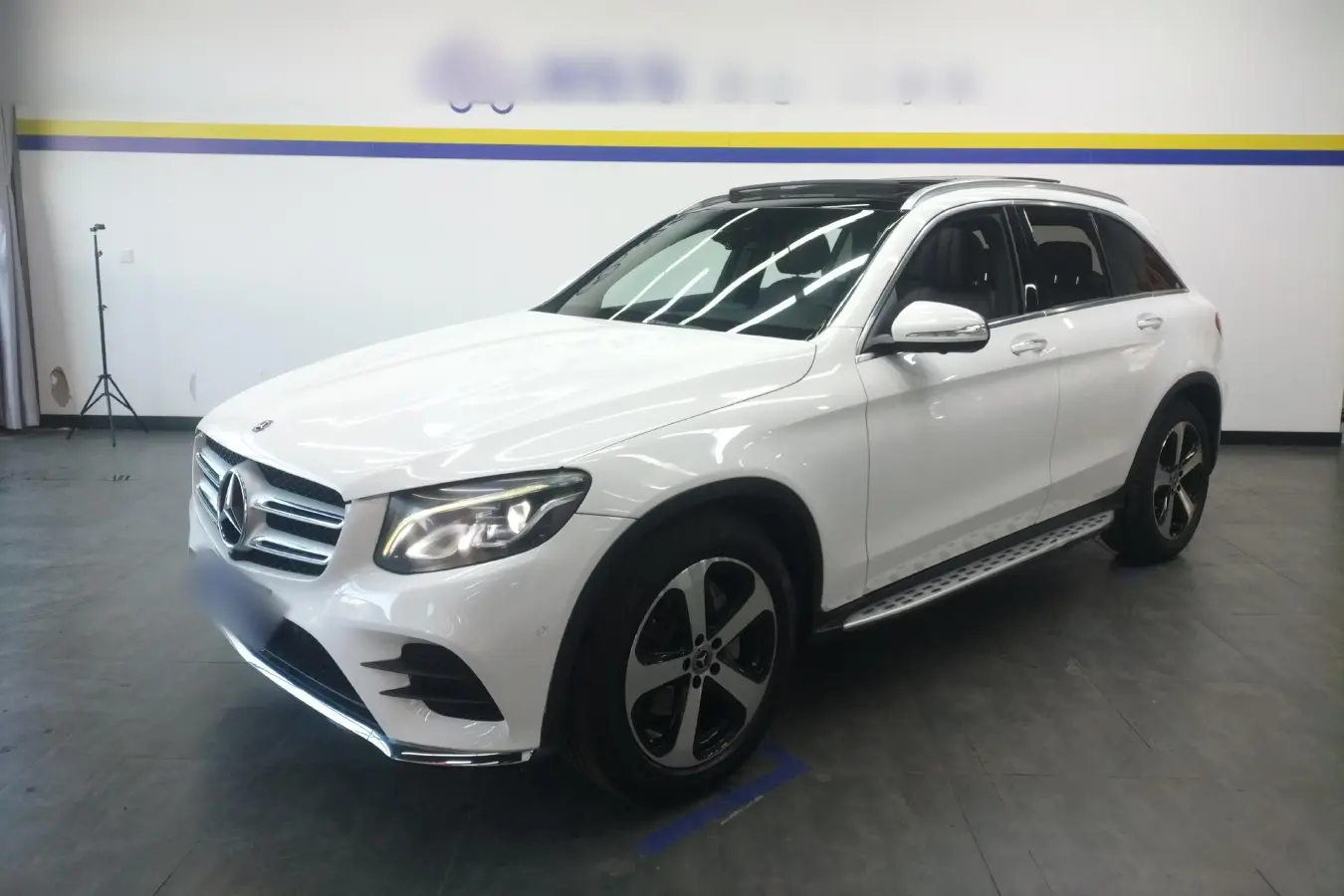 2018 Mercedes-Benz GLC Class 2.0T 211HP L4 9AT