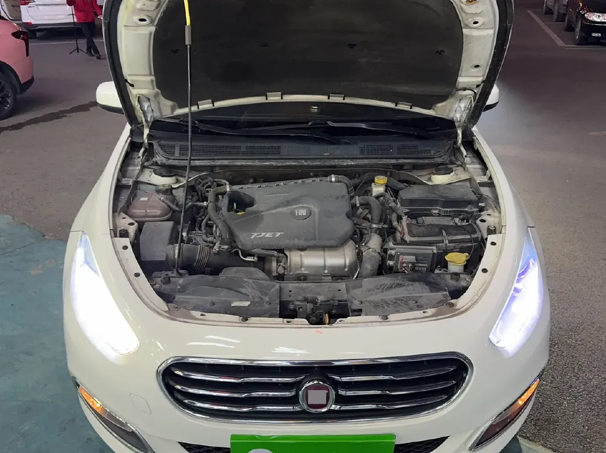 2012 Fiat Viaggio 1.4T 120HP L4 6DCT,autocango,china used car exporter,china ev exporter,chinese used car exporter,chinese used ev exporter