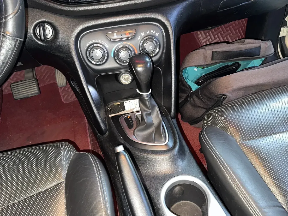 2012 Fiat Viaggio 1.4T 120HP L4 6DCT,autocango,china used car exporter,china ev exporter,chinese used car exporter,chinese used ev exporter