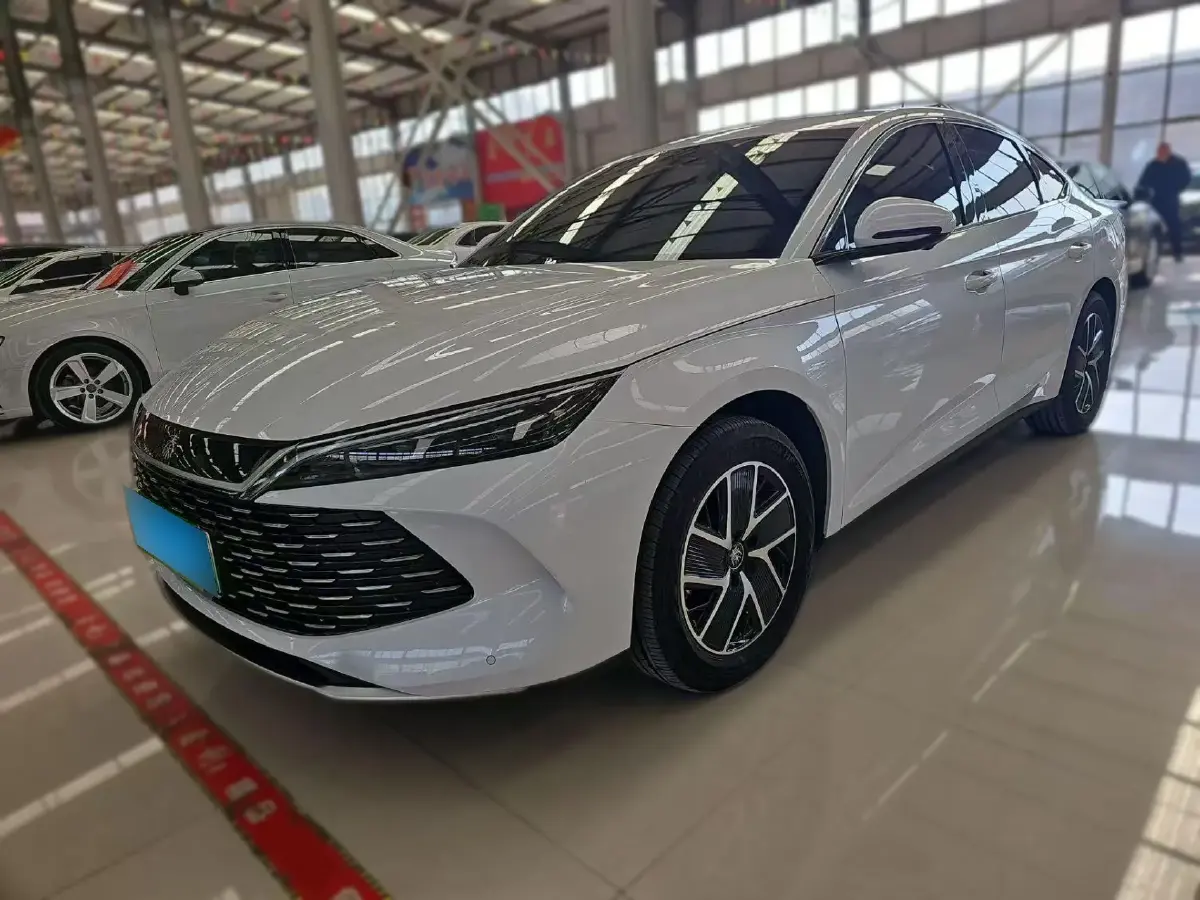 2024 BYD QinL 1.5L 101HP L4 E-CVT PHEV 15.87KWH