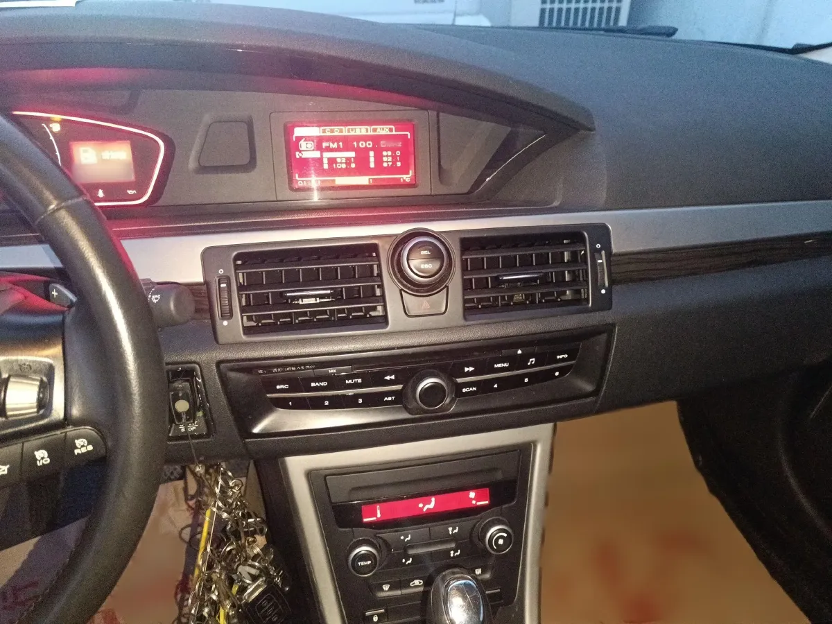 2012 Roewe 550 1.8L 133HP L4 5AT,autocango,china used car exporter,china ev exporter,chinese used car exporter,chinese used ev exporter