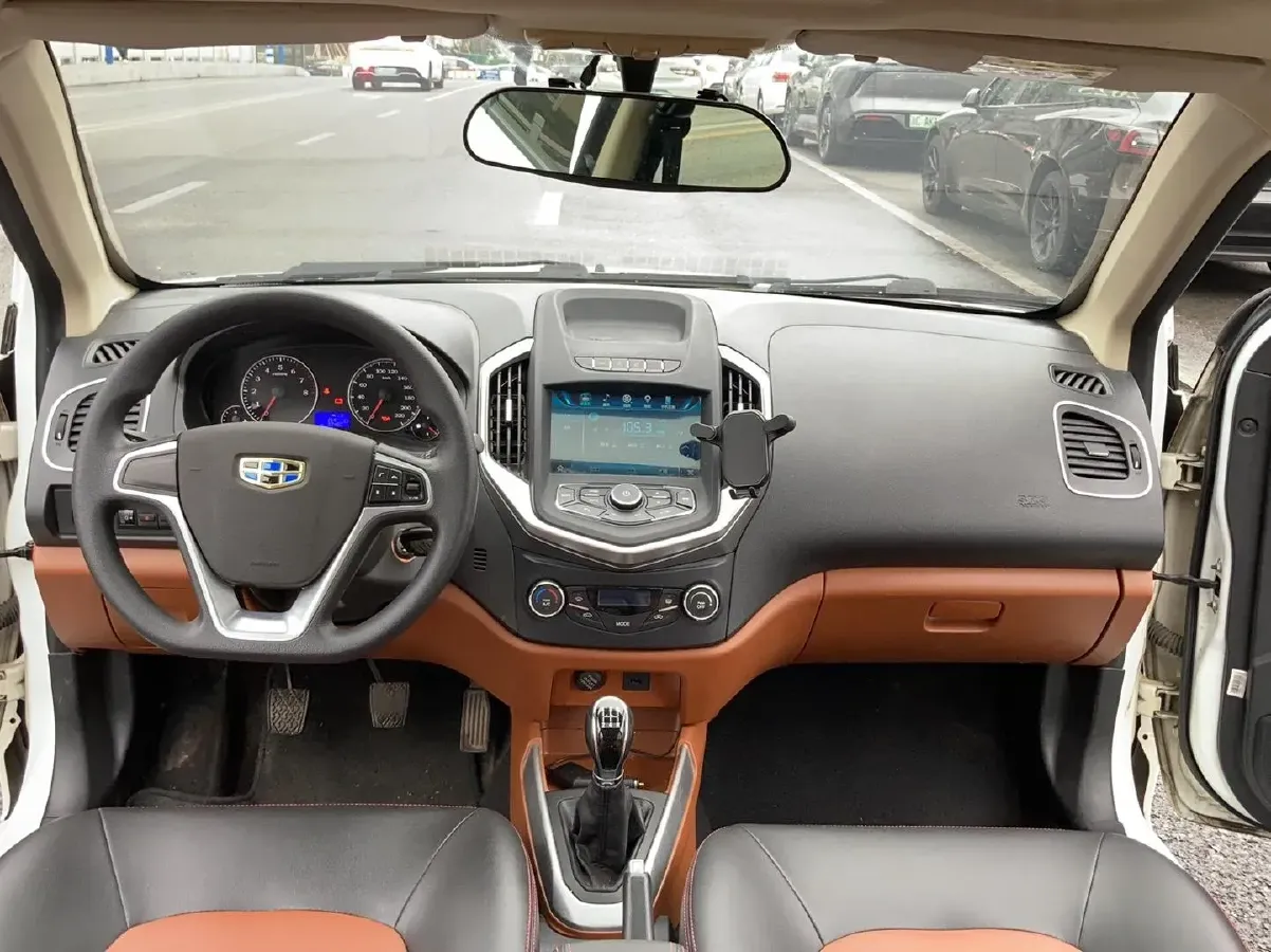 2016 Geely KingKong 1.5L 102HP L4 5MT,autocango,china used car exporter,china ev exporter,chinese used car exporter,chinese used ev exporter