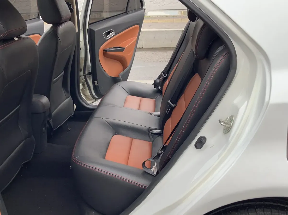 2016 Geely KingKong 1.5L 102HP L4 5MT,autocango,china used car exporter,china ev exporter,chinese used car exporter,chinese used ev exporter