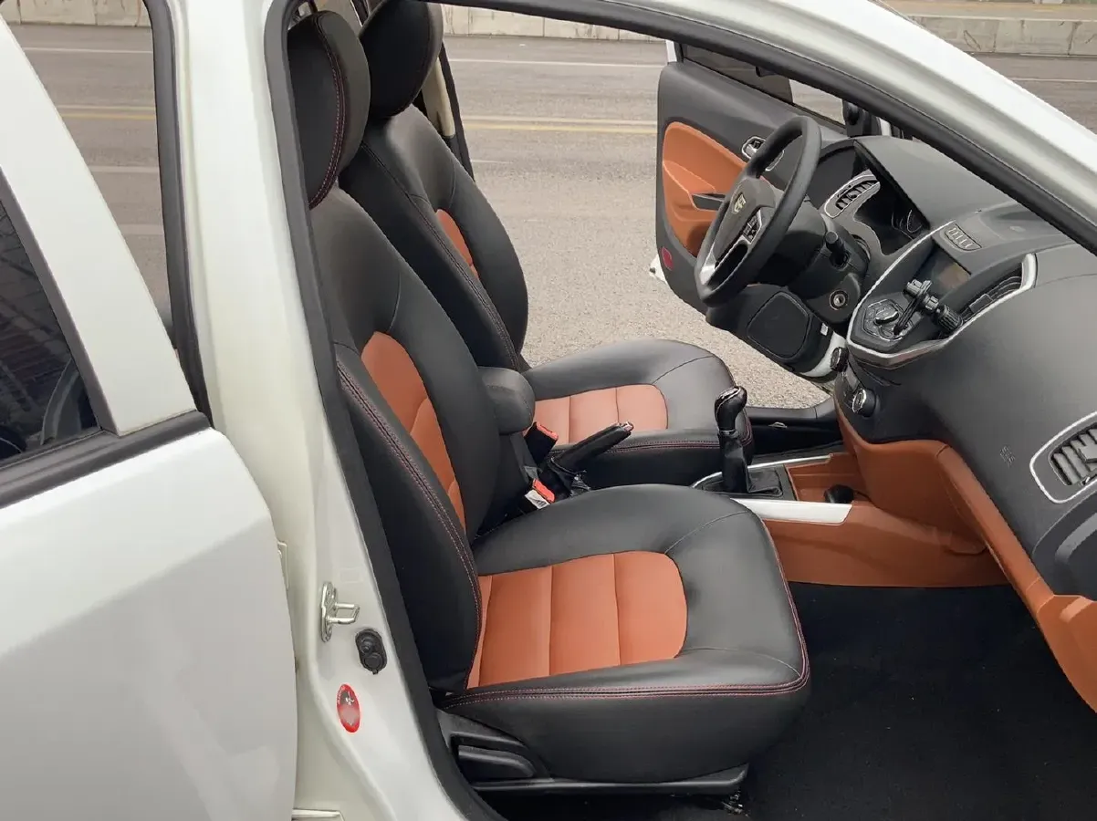 2016 Geely KingKong 1.5L 102HP L4 5MT,autocango,china used car exporter,china ev exporter,chinese used car exporter,chinese used ev exporter