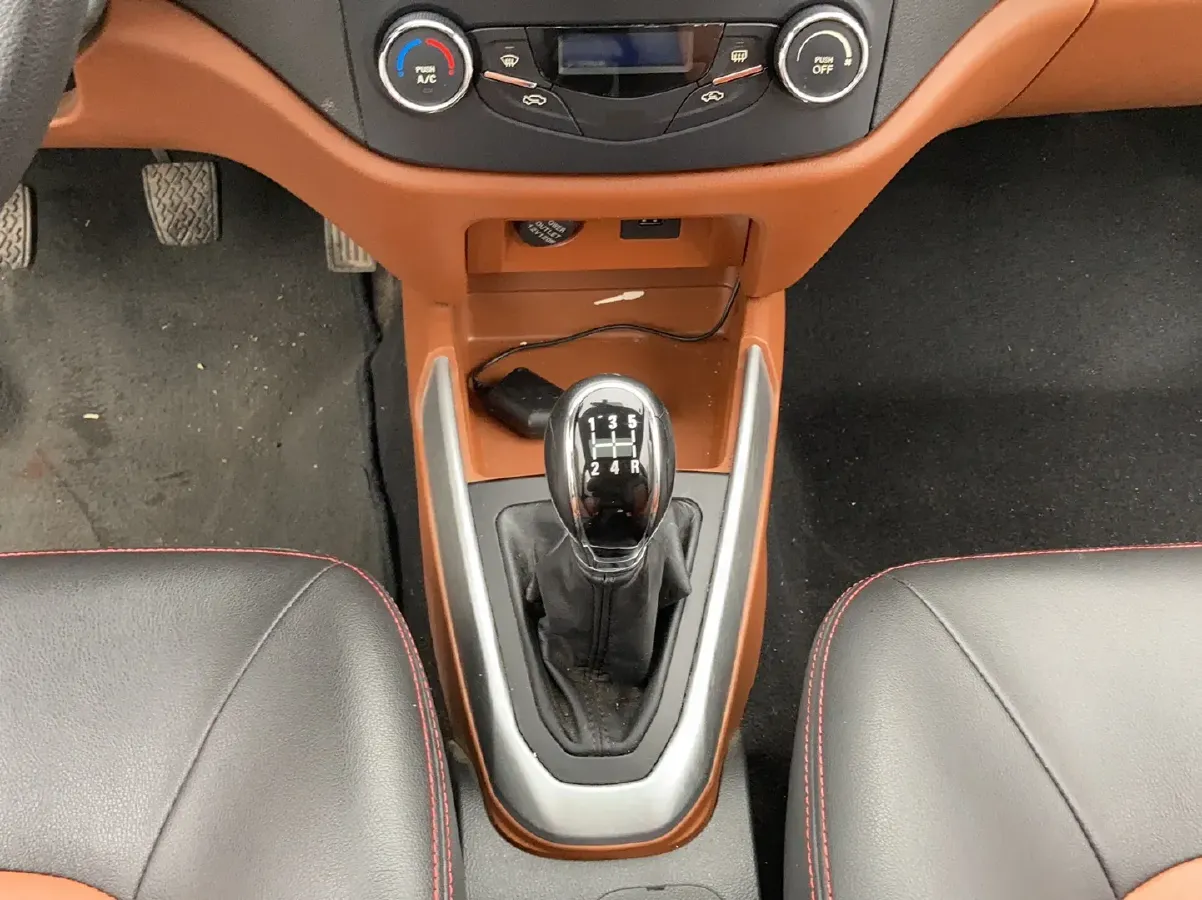 2016 Geely KingKong 1.5L 102HP L4 5MT,autocango,china used car exporter,china ev exporter,chinese used car exporter,chinese used ev exporter