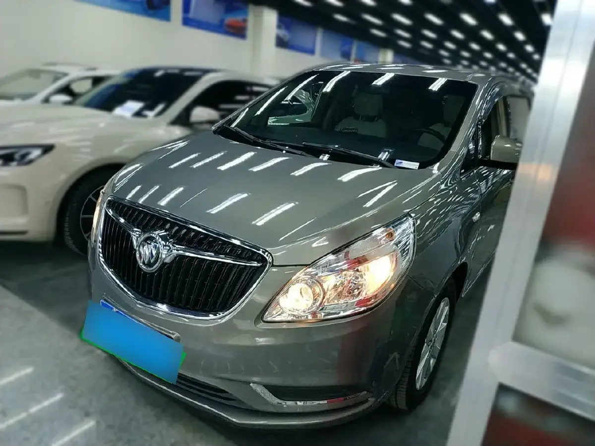 2018 Buick GL8 2.0T 260HP L4 6AT