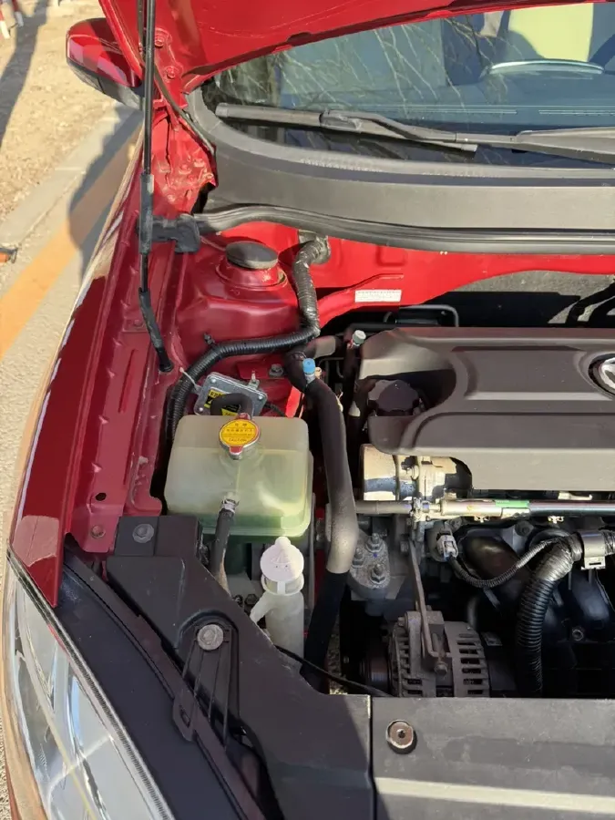 2013 Brilliance Auto H330 1.5L 105HP L4 5MT,autocango,china used car exporter,china ev exporter,chinese used car exporter,chinese used ev exporter