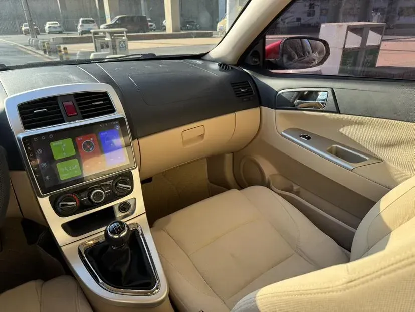 2013 Brilliance Auto H330 1.5L 105HP L4 5MT,autocango,china used car exporter,china ev exporter,chinese used car exporter,chinese used ev exporter