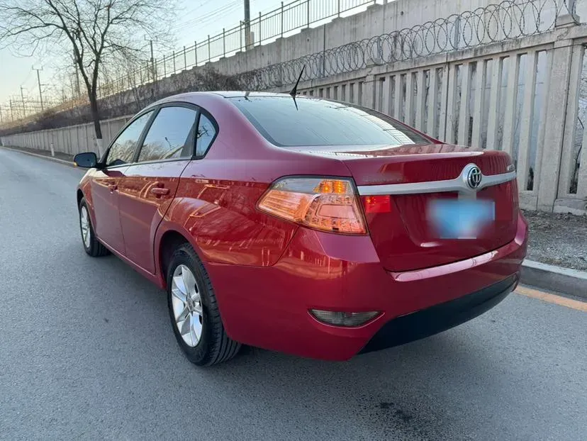 2013 Brilliance Auto H330 1.5L 105HP L4 5MT,autocango,china used car exporter,china ev exporter,chinese used car exporter,chinese used ev exporter