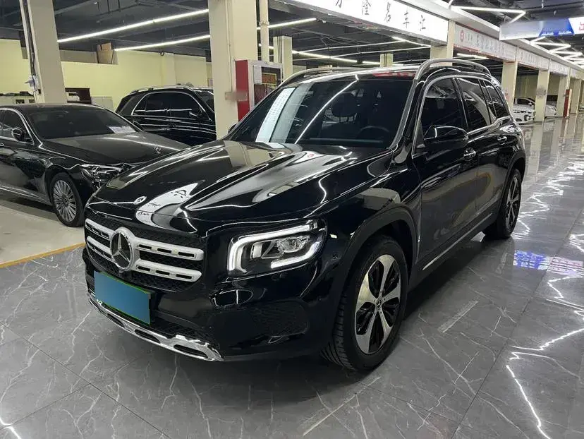 2023 Mercedes-Benz GLB Class 2.0T 190HP L4 8DCT