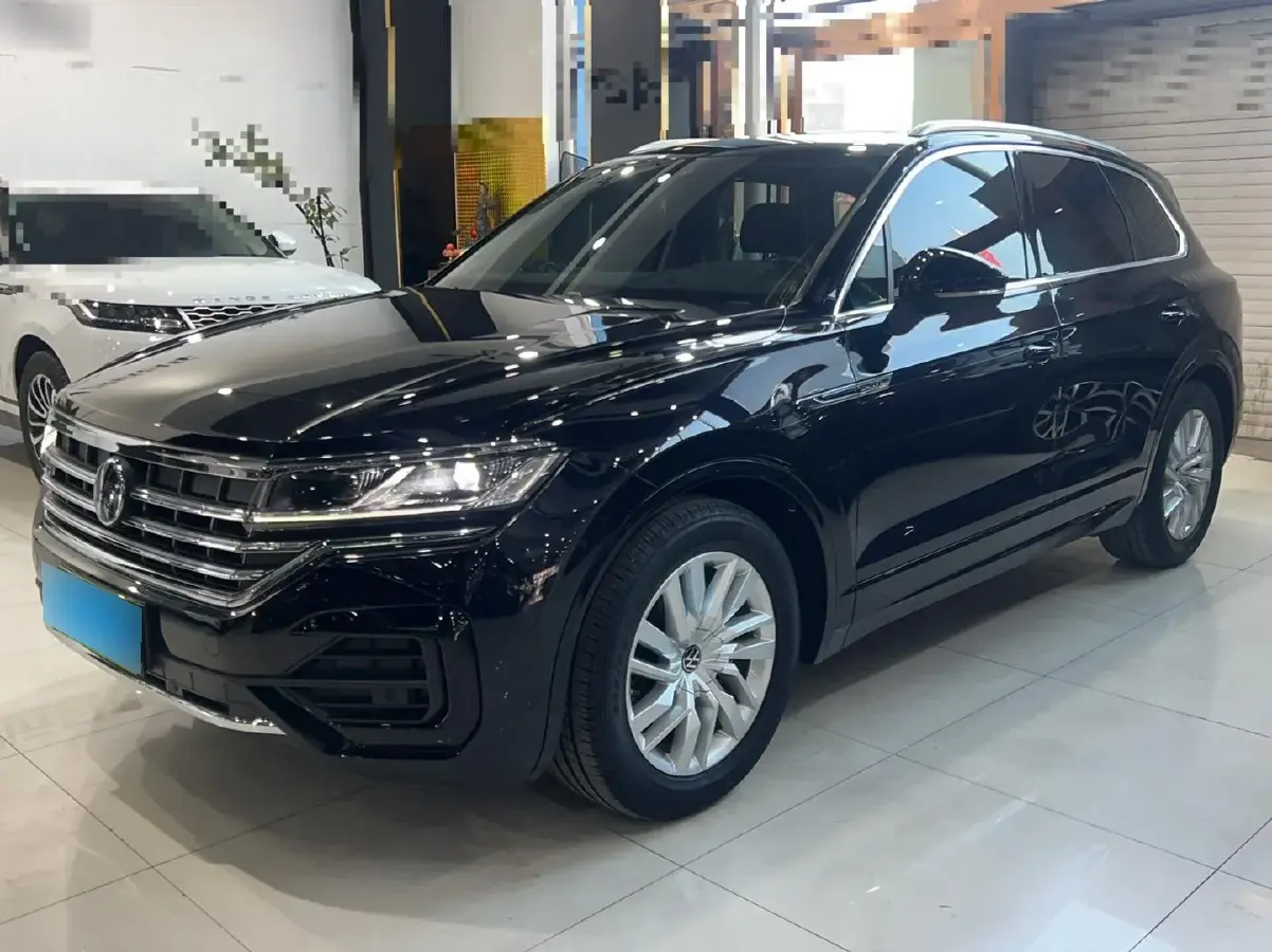2021 Volkswagen Touareg 2.0T 245HP L4 8AT