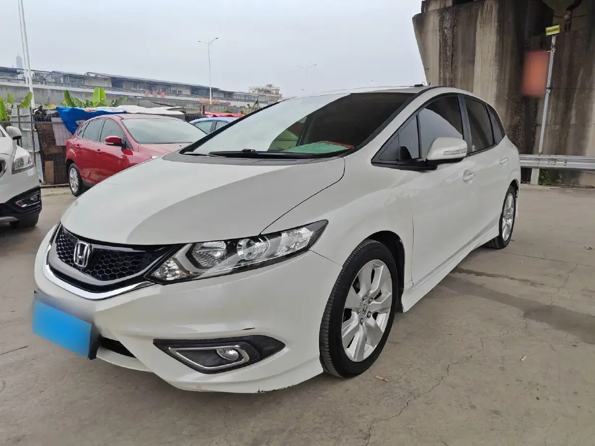 2016 Honda Jade 1.8L 141HP L4 5AT