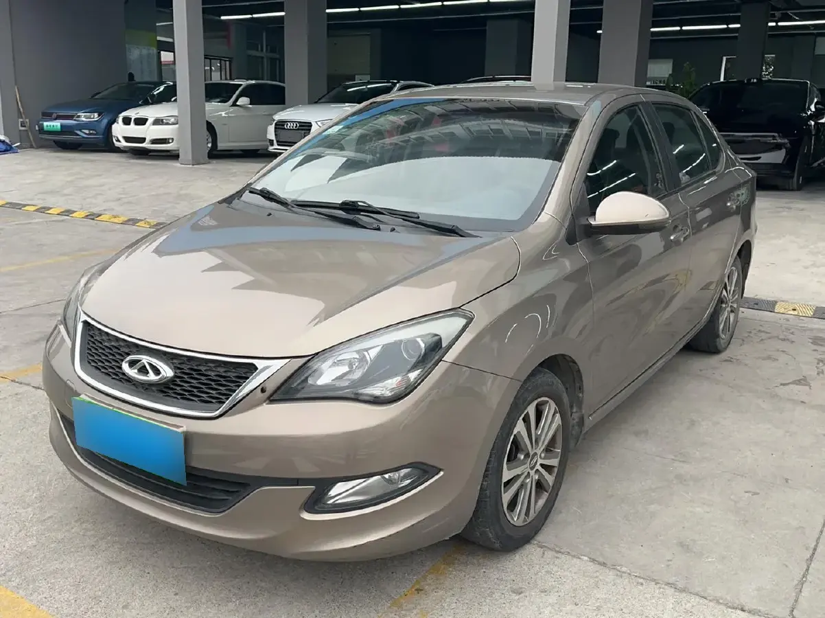 2015 Chery Arrizo 3 1.5L 109HP L4 5MT