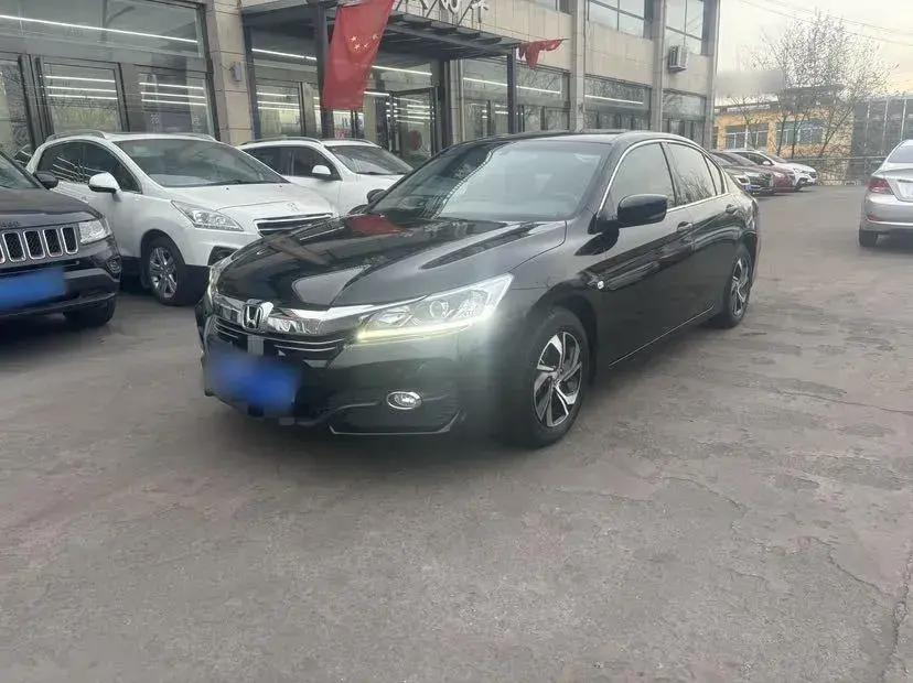 2016 Honda Accord 2.0L 155HP L4 CVT