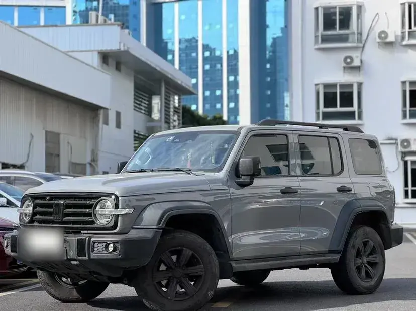 2021 Tank 300 2.0T 227HP L4 8AT