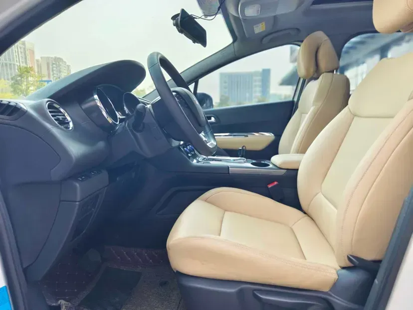 2016 Peugeot 3008 2.0L 147HP L4 6AT,autocango,china used car exporter,china ev exporter,chinese used car exporter,chinese used ev exporter