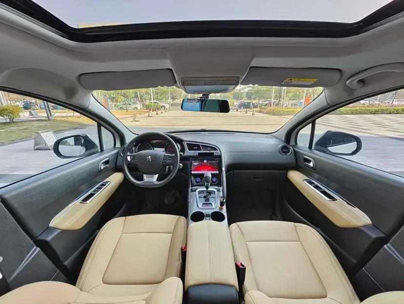 2016 Peugeot 3008 2.0L 147HP L4 6AT,autocango,china used car exporter,china ev exporter,chinese used car exporter,chinese used ev exporter