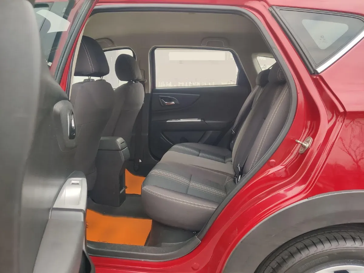 2016 DongFeng Aeolus AX3 1.5L 116HP L4 5MT,autocango,china used car exporter,china ev exporter,chinese used car exporter,chinese used ev exporter