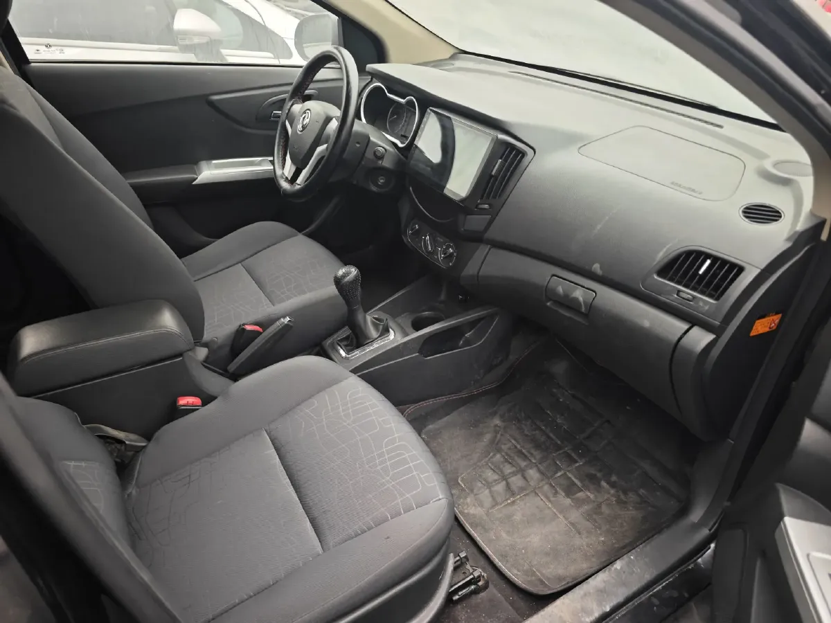 2014 DongFeng Aeolus A30 1.5L 116HP L4 5MT,autocango,china used car exporter,china ev exporter,chinese used car exporter,chinese used ev exporter