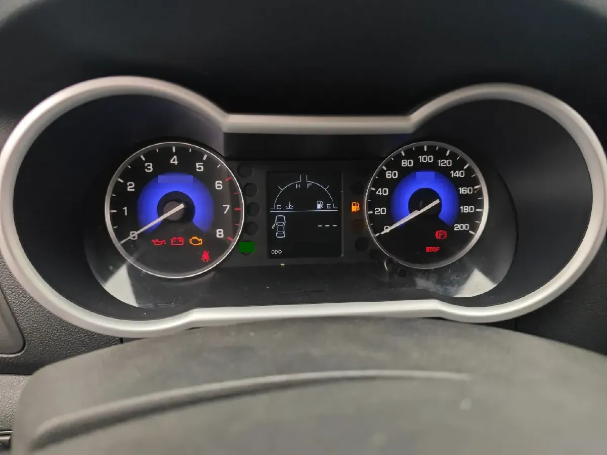 2014 DongFeng Aeolus A30 1.5L 116HP L4 5MT,autocango,china used car exporter,china ev exporter,chinese used car exporter,chinese used ev exporter