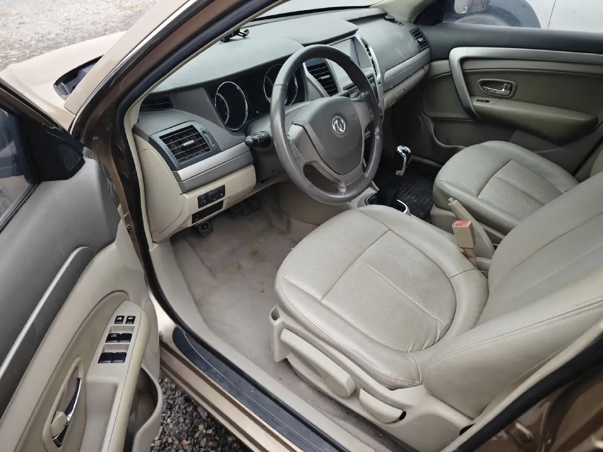 2014 DongFeng Aeolus A60 1.6L 117HP L4 5MT,autocango,china used car exporter,china ev exporter,chinese used car exporter,chinese used ev exporter