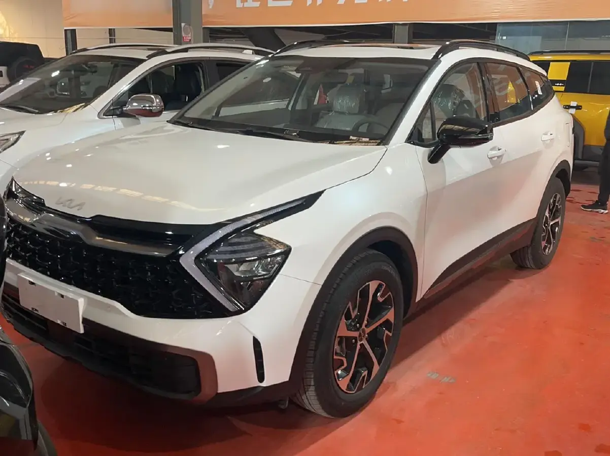 2023 Kia Sportage 1.5T 200HP L4 8AT