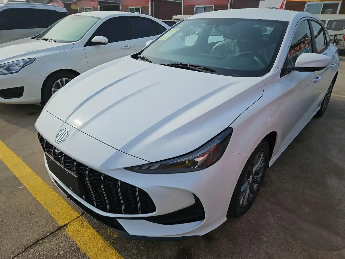 2025 MG 5 1.5L 129HP L4 CVT